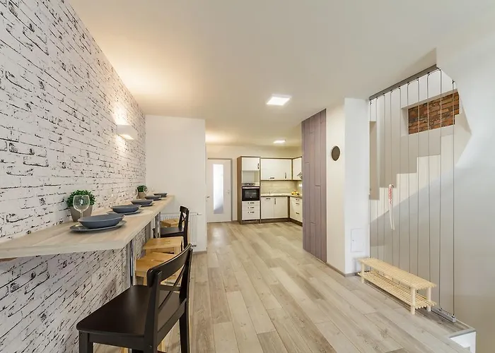 Downtown Royal Apartman *